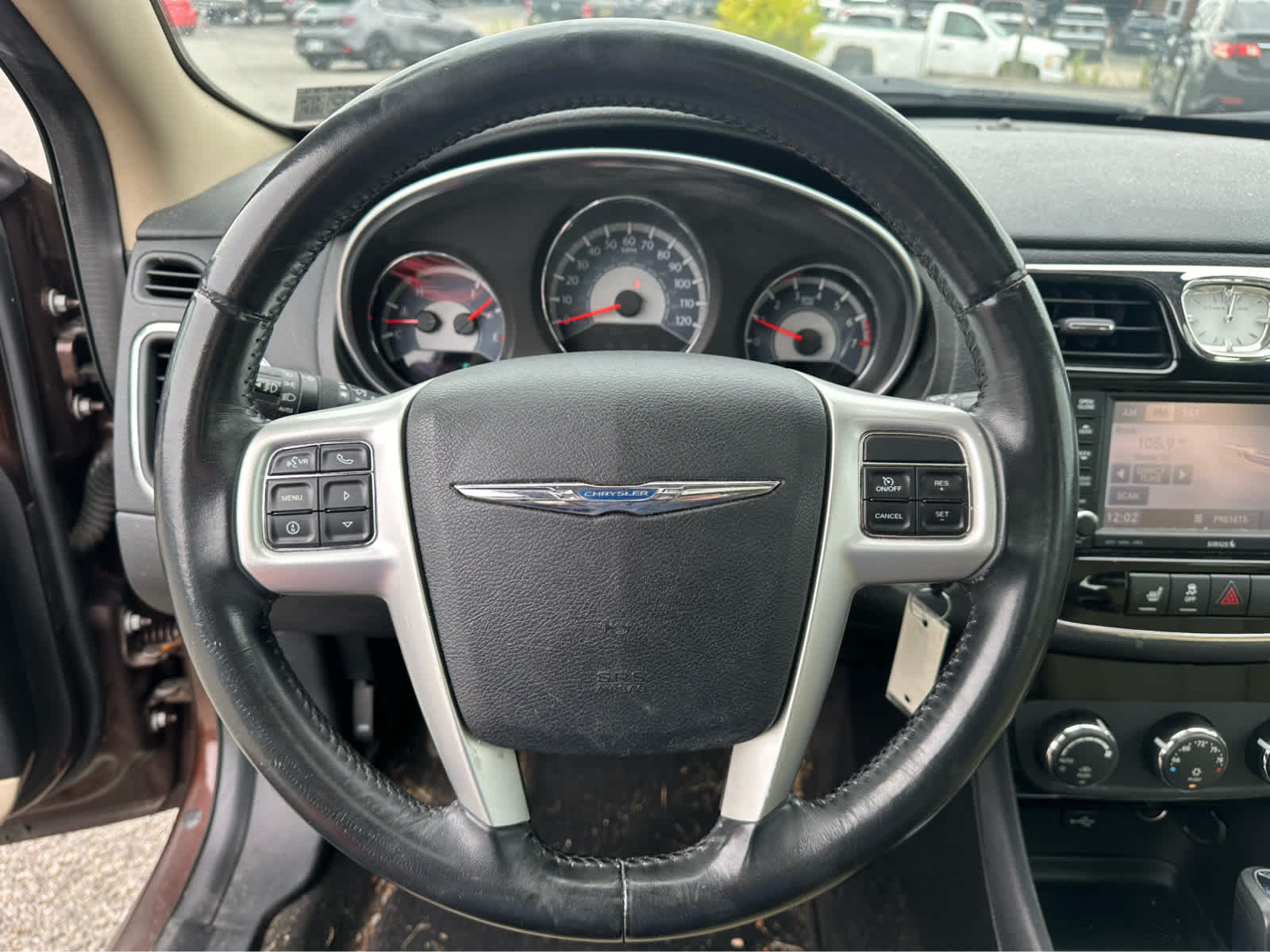 Thumbnail: 2012 Chrysler 200 - 11