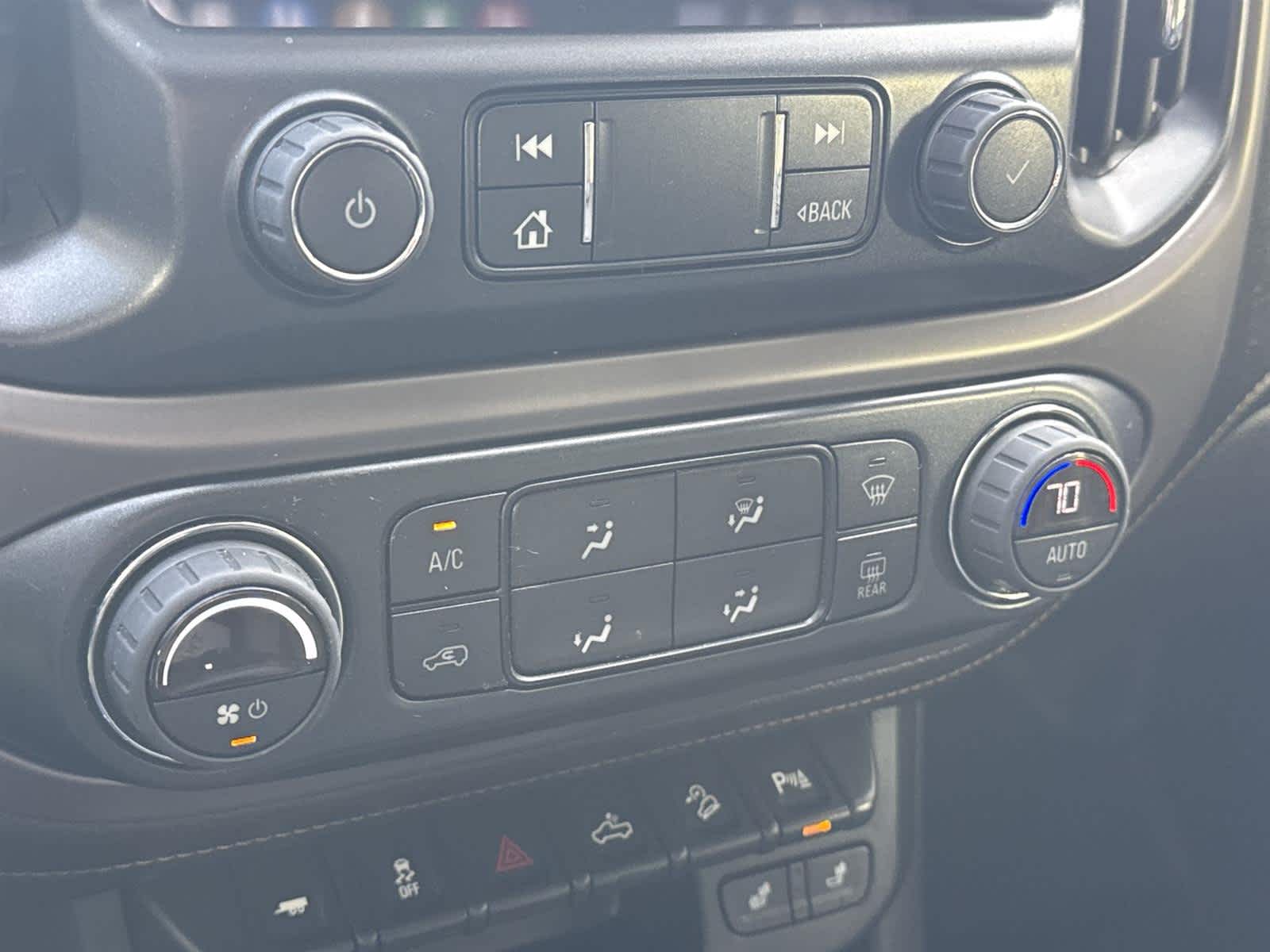 Thumbnail: 2022 GMC Canyon - 19