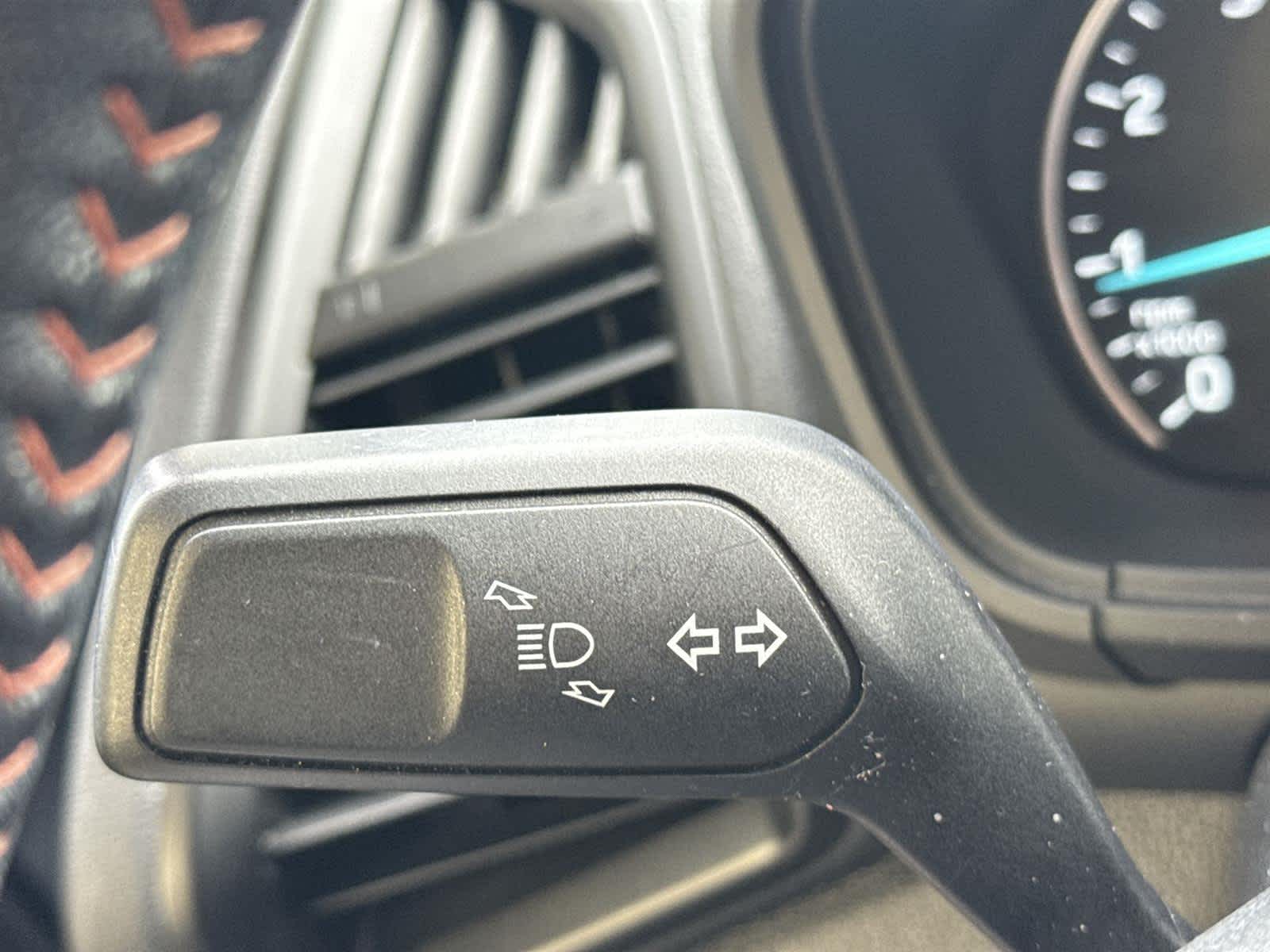 Thumbnail: 2022 Ford EcoSport - 27