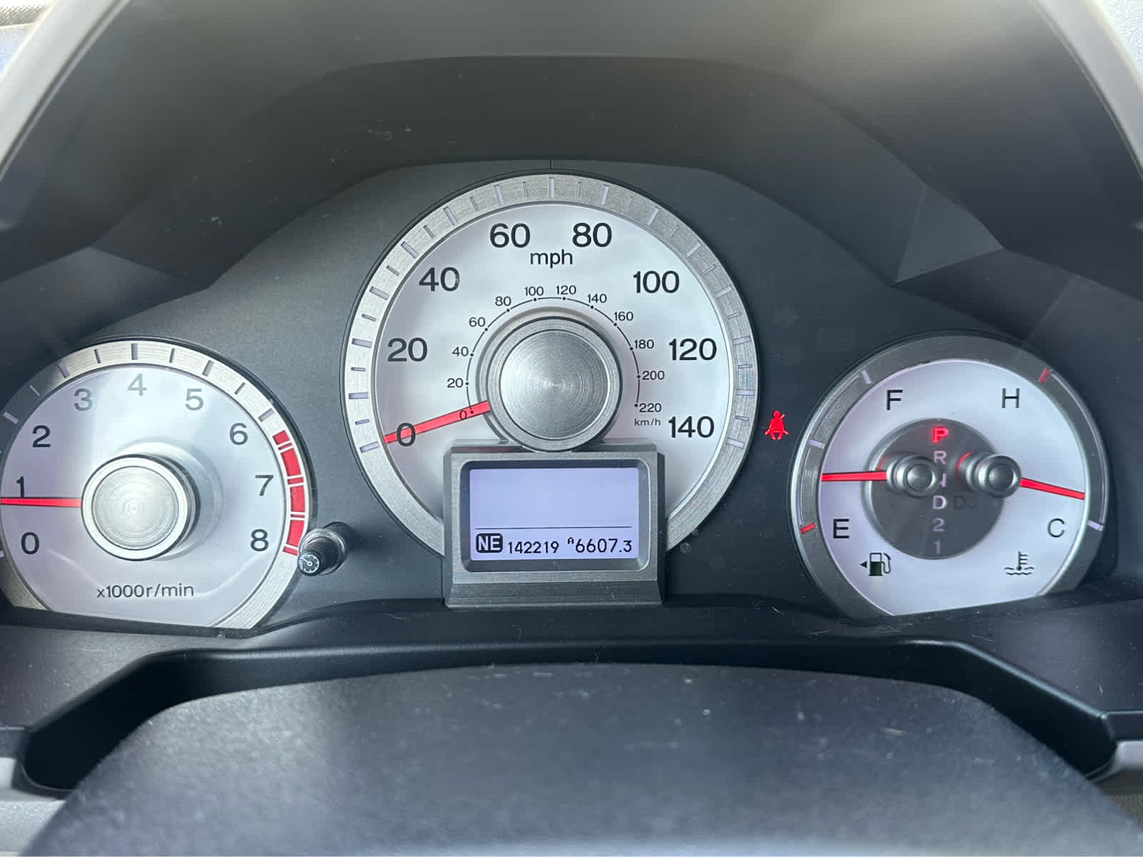 Thumbnail: 2010 Honda Pilot - 14