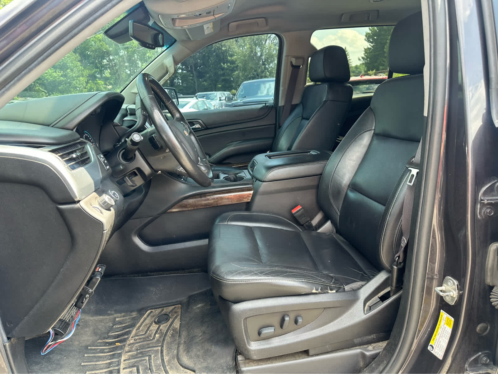 Thumbnail: 2017 Chevrolet Tahoe - 10