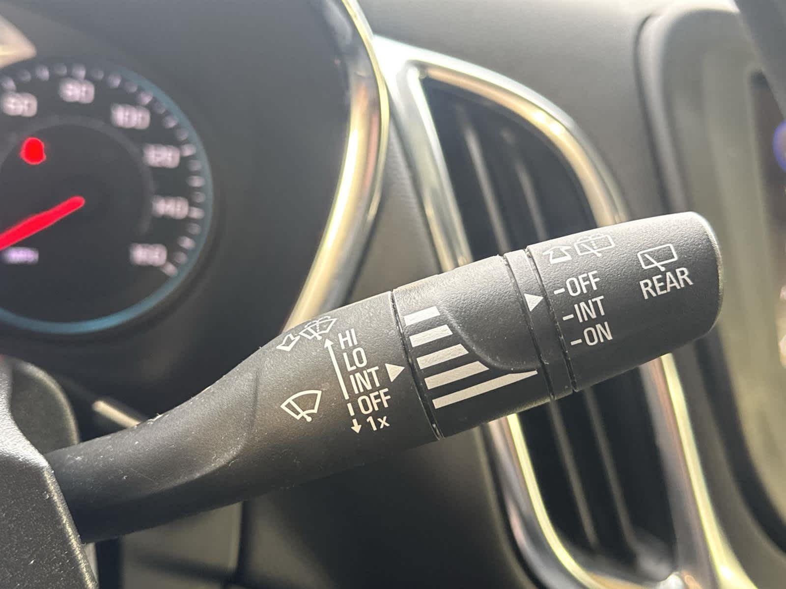 Thumbnail: 2022 Chevrolet Equinox - 27