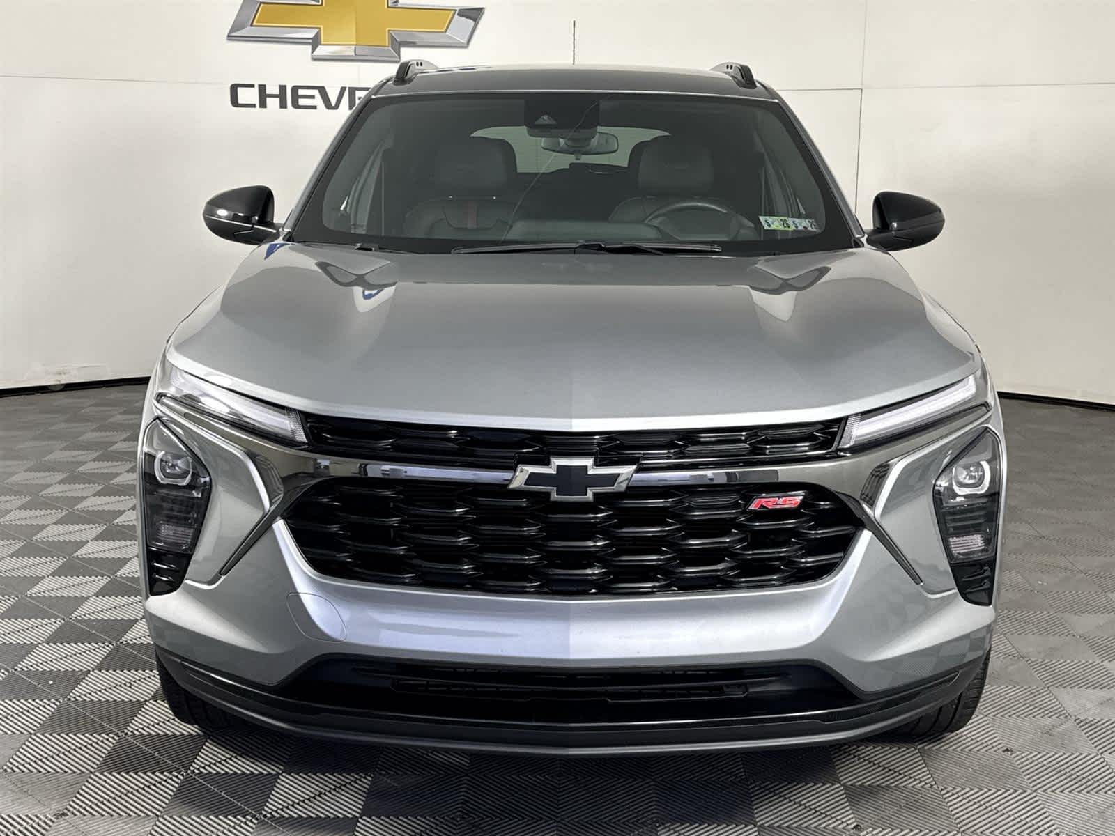 Thumbnail: 2025 Chevrolet Trax - 8