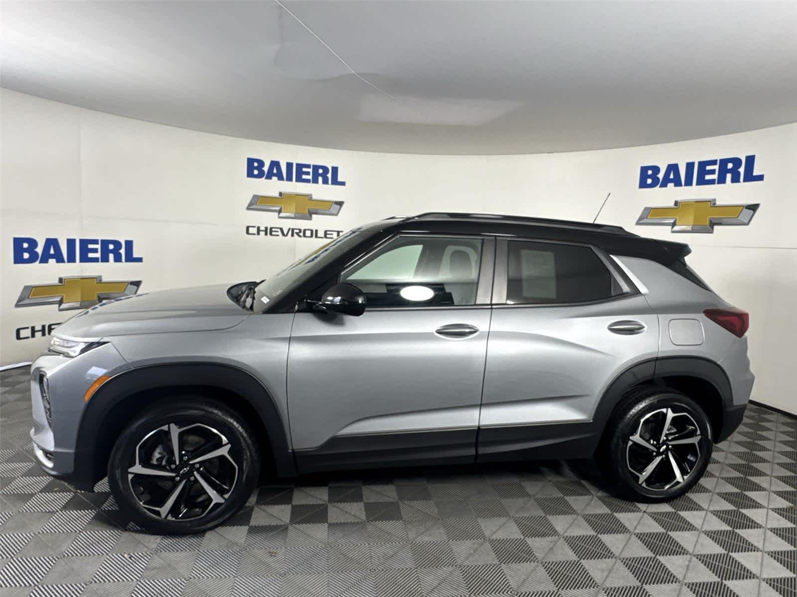 Thumbnail: 2023 Chevrolet TrailBlazer - 2