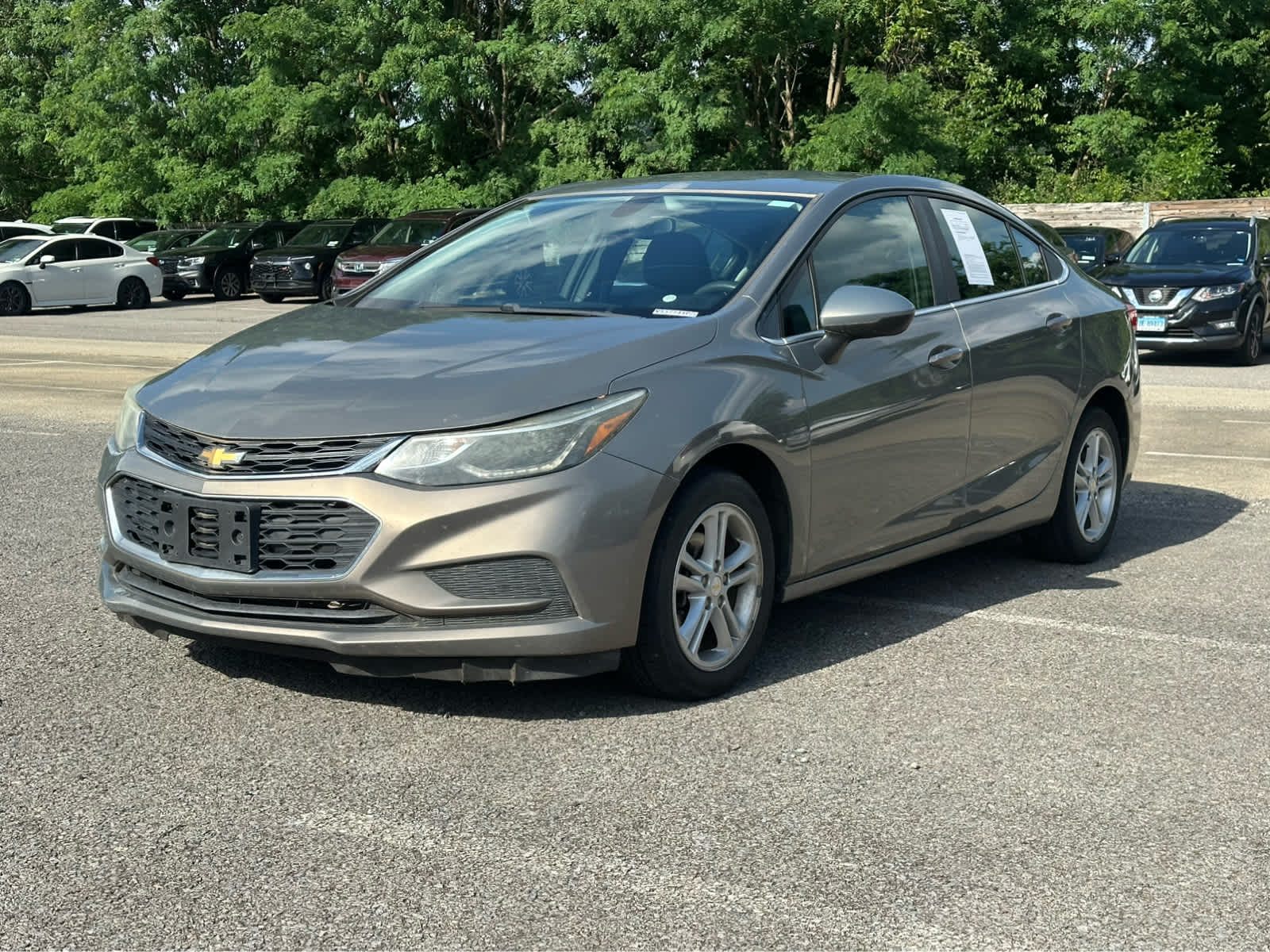 Thumbnail: 2017 Chevrolet Cruze - 1