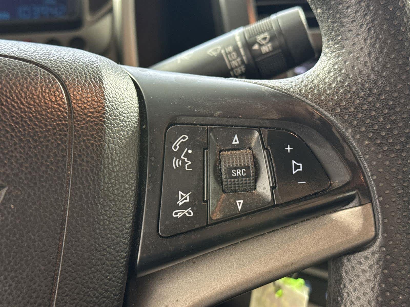 Thumbnail: 2015 Chevrolet Sonic - 24