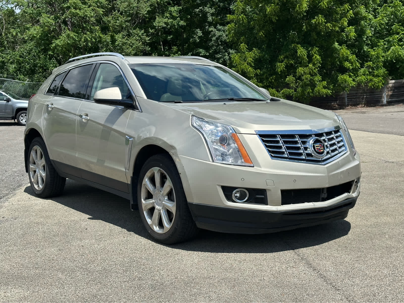 Thumbnail: 2015 Cadillac SRX - 3