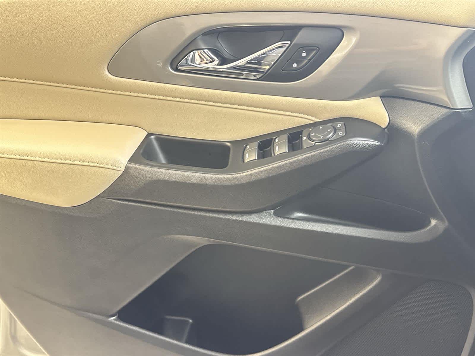 Thumbnail: 2024 Chevrolet Traverse - 22