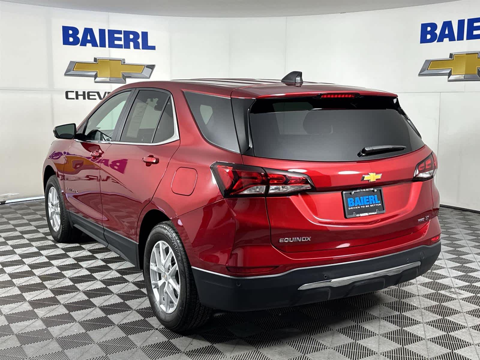 Thumbnail: 2023 Chevrolet Equinox - 3