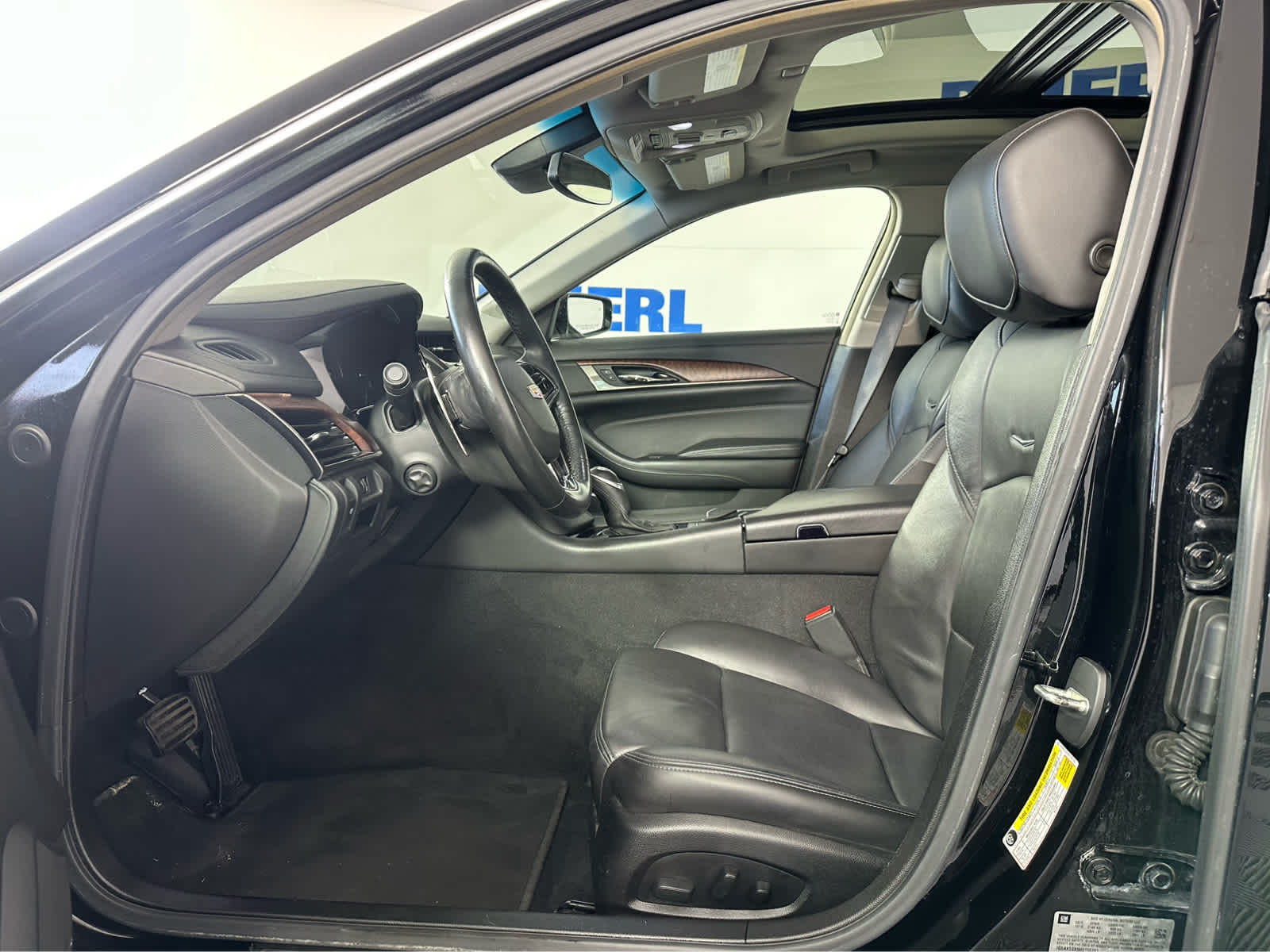 Thumbnail: 2017 Cadillac CTS - 9