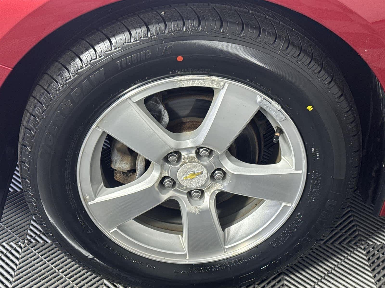 Thumbnail: 2014 Chevrolet Cruze - 10