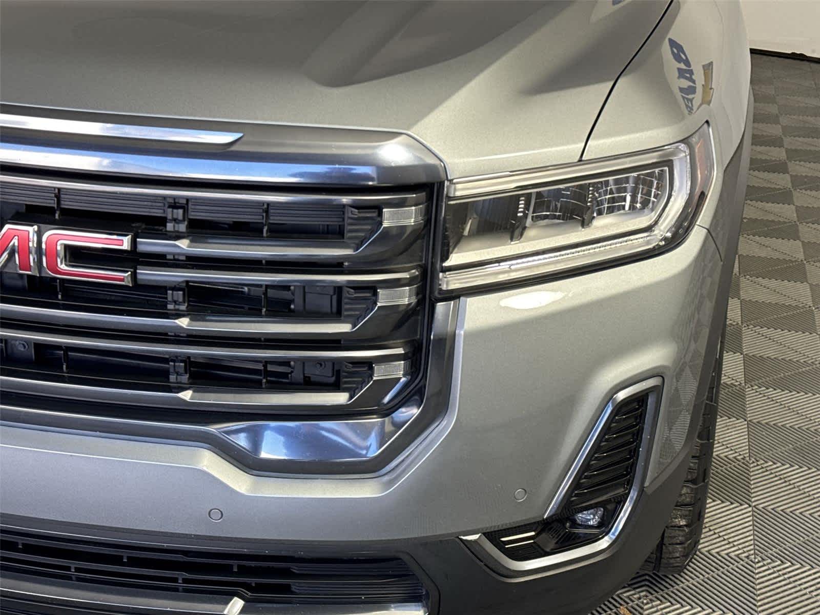 Thumbnail: 2023 GMC Acadia - 9