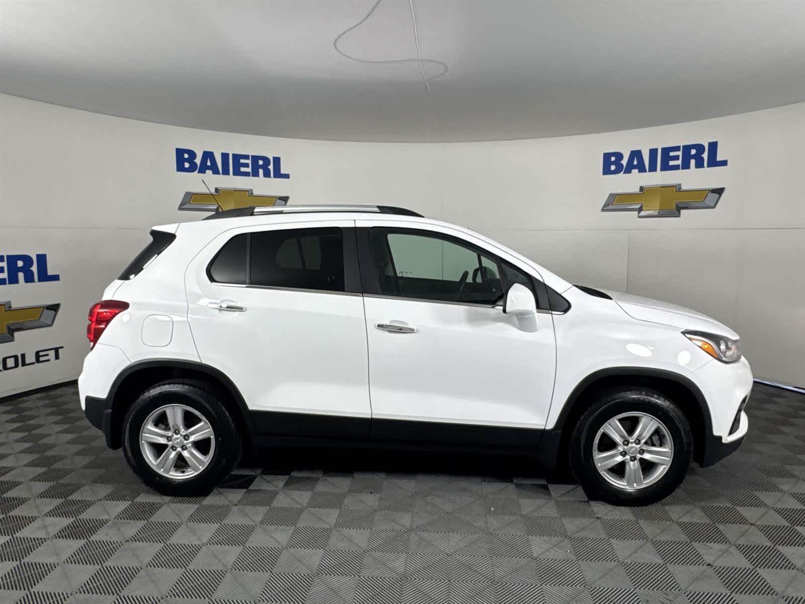 Thumbnail: 2020 Chevrolet Trax - 6