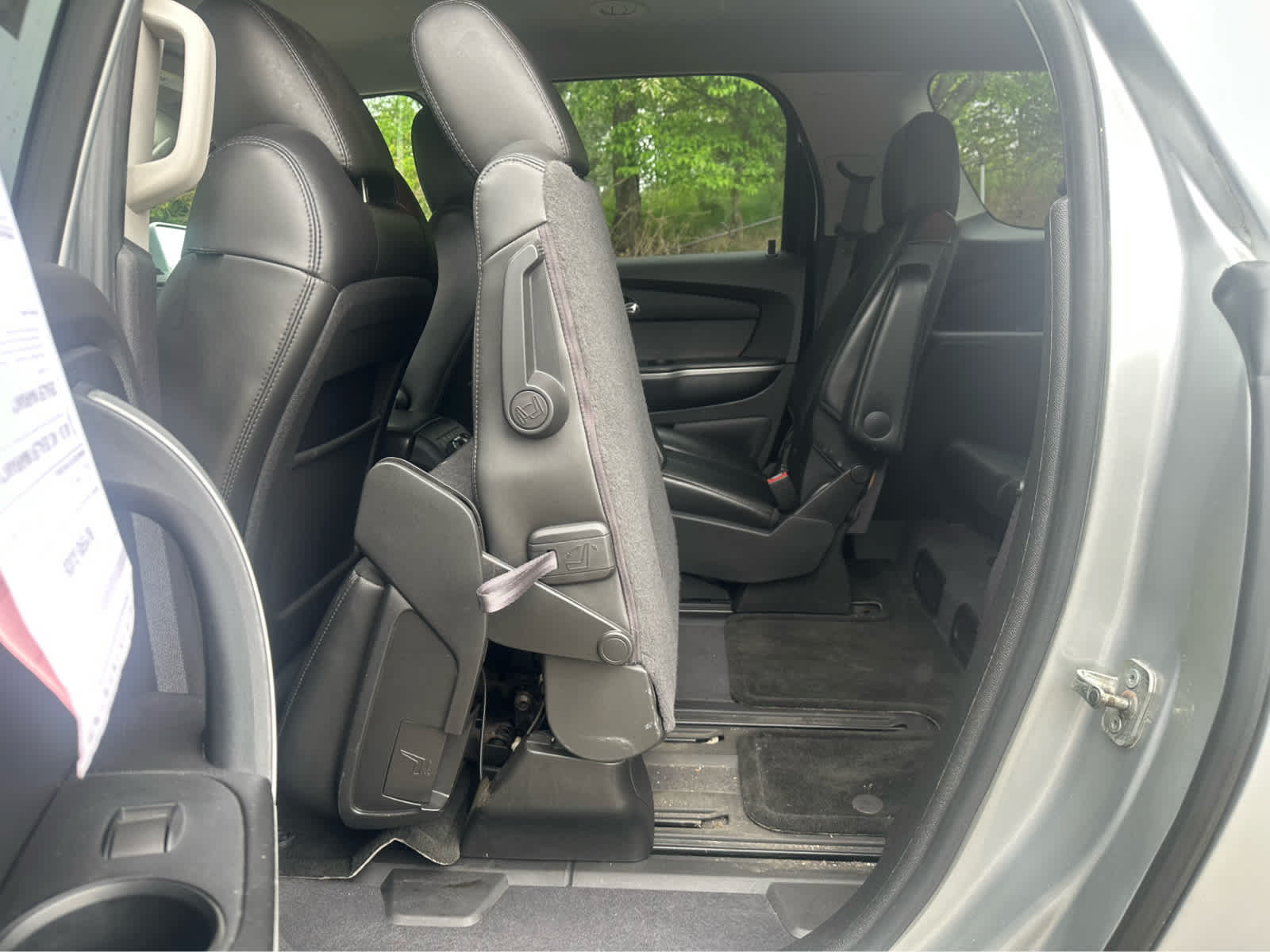 Thumbnail: 2012 GMC Acadia - 24
