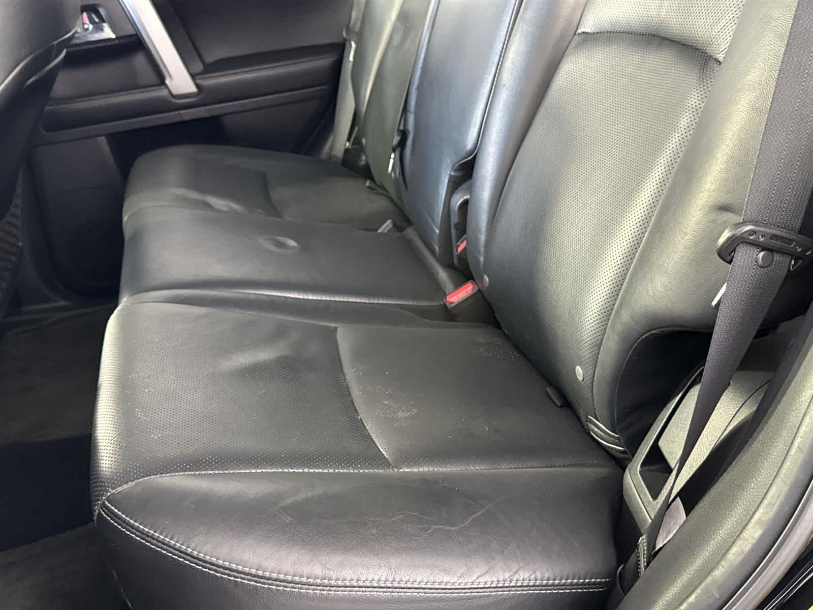 Thumbnail: 2015 Toyota 4Runner - 14