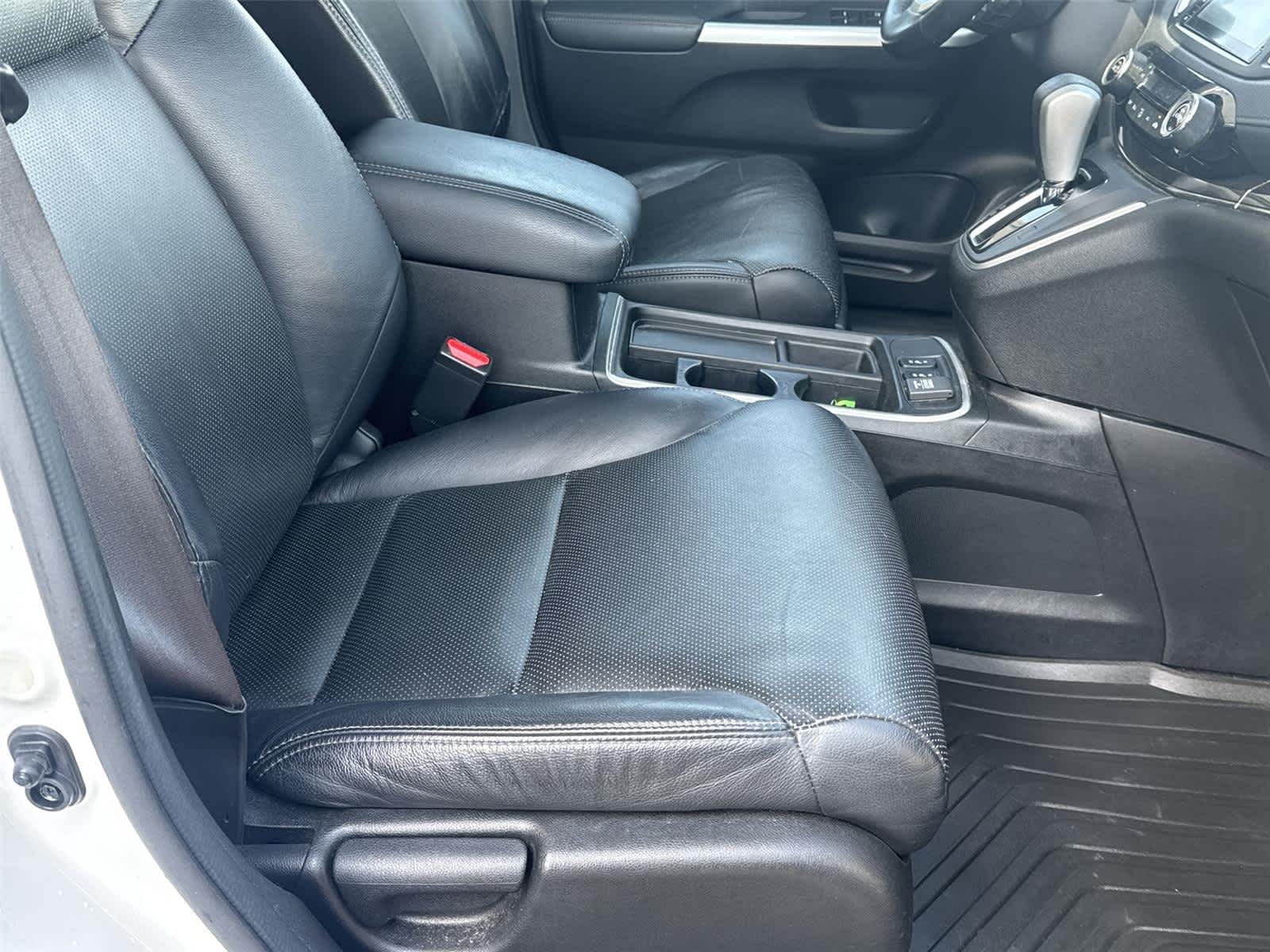 Thumbnail: 2015 Honda CR-V - 16