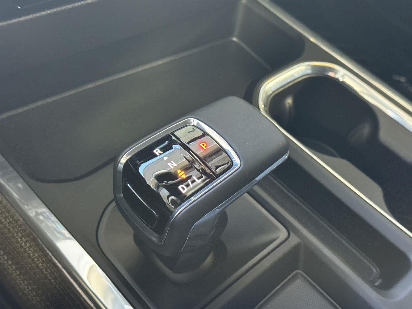 Thumbnail: 2025 Chevrolet Silverado 1500 - 21