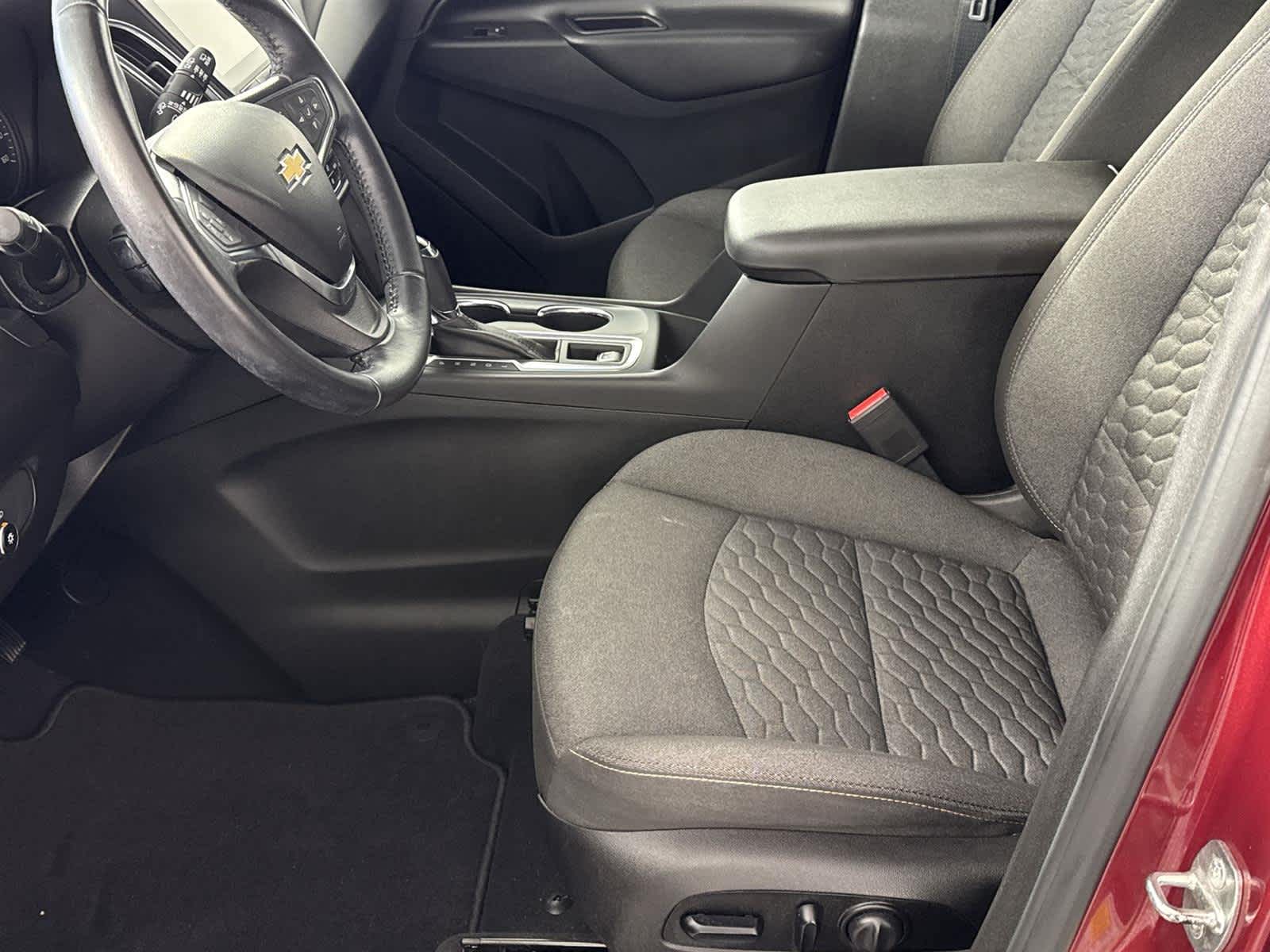 Thumbnail: 2019 Chevrolet Equinox - 11