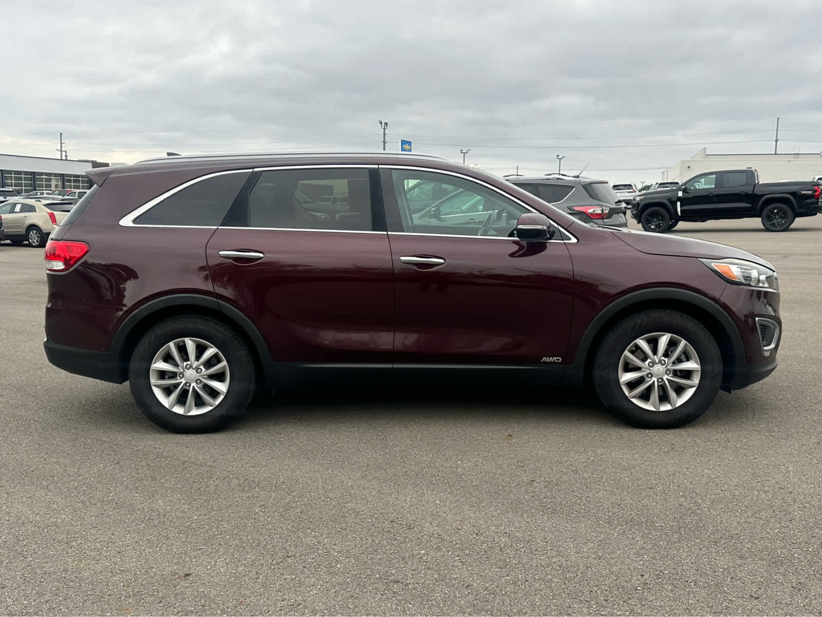 Thumbnail: 2016 Kia Sorento - 8
