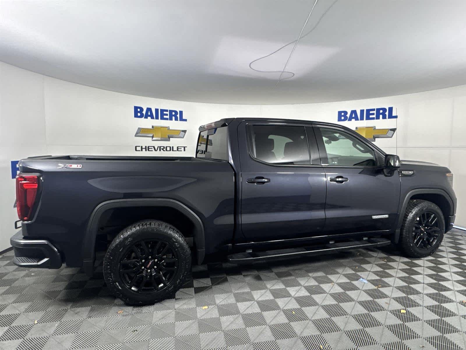 Thumbnail: 2023 GMC Sierra 1500 - 6