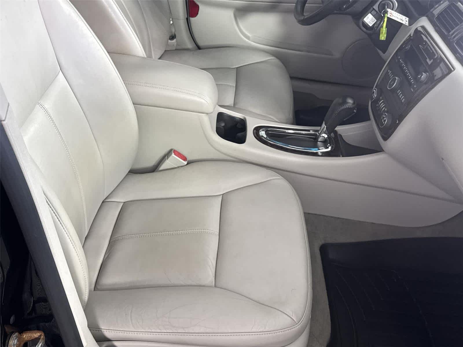 Thumbnail: 2012 Chevrolet Impala - 16