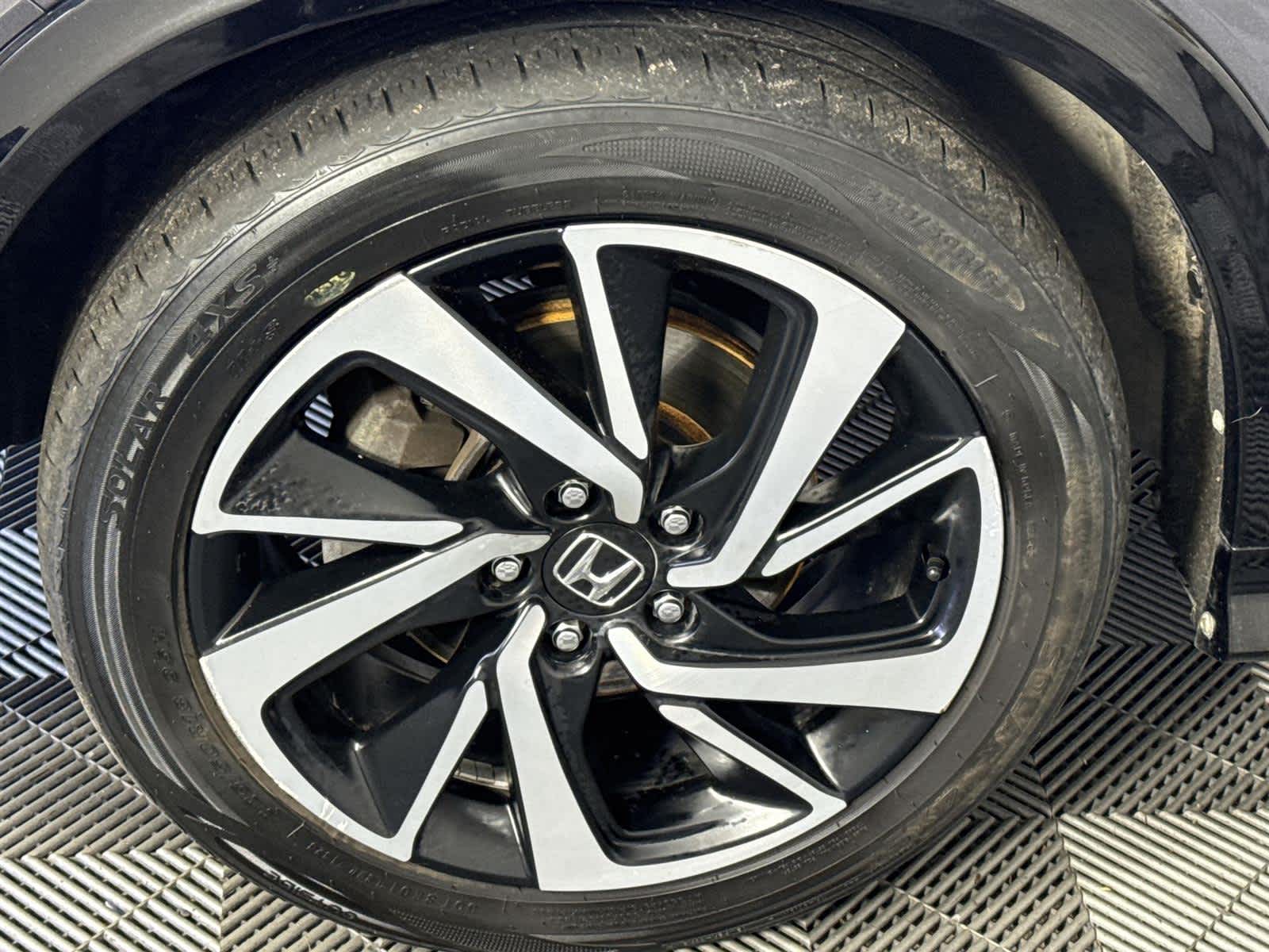 Thumbnail: 2019 Honda HR-V - 12