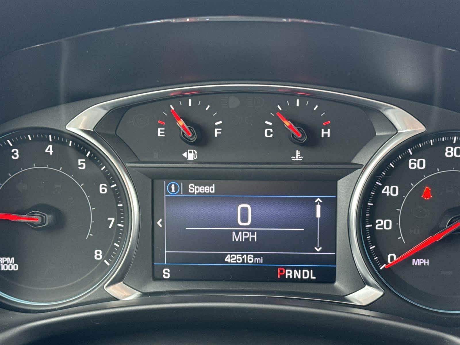 Thumbnail: 2023 Chevrolet Equinox - 32