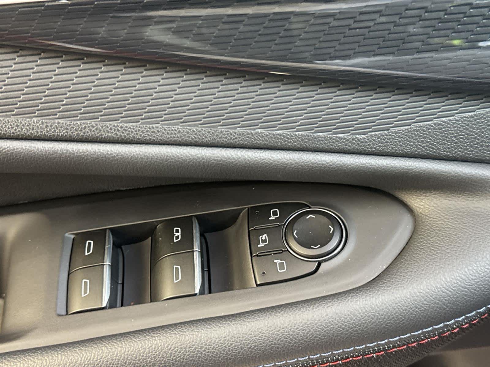 Thumbnail: 2024 Chevrolet Blazer EV - 22