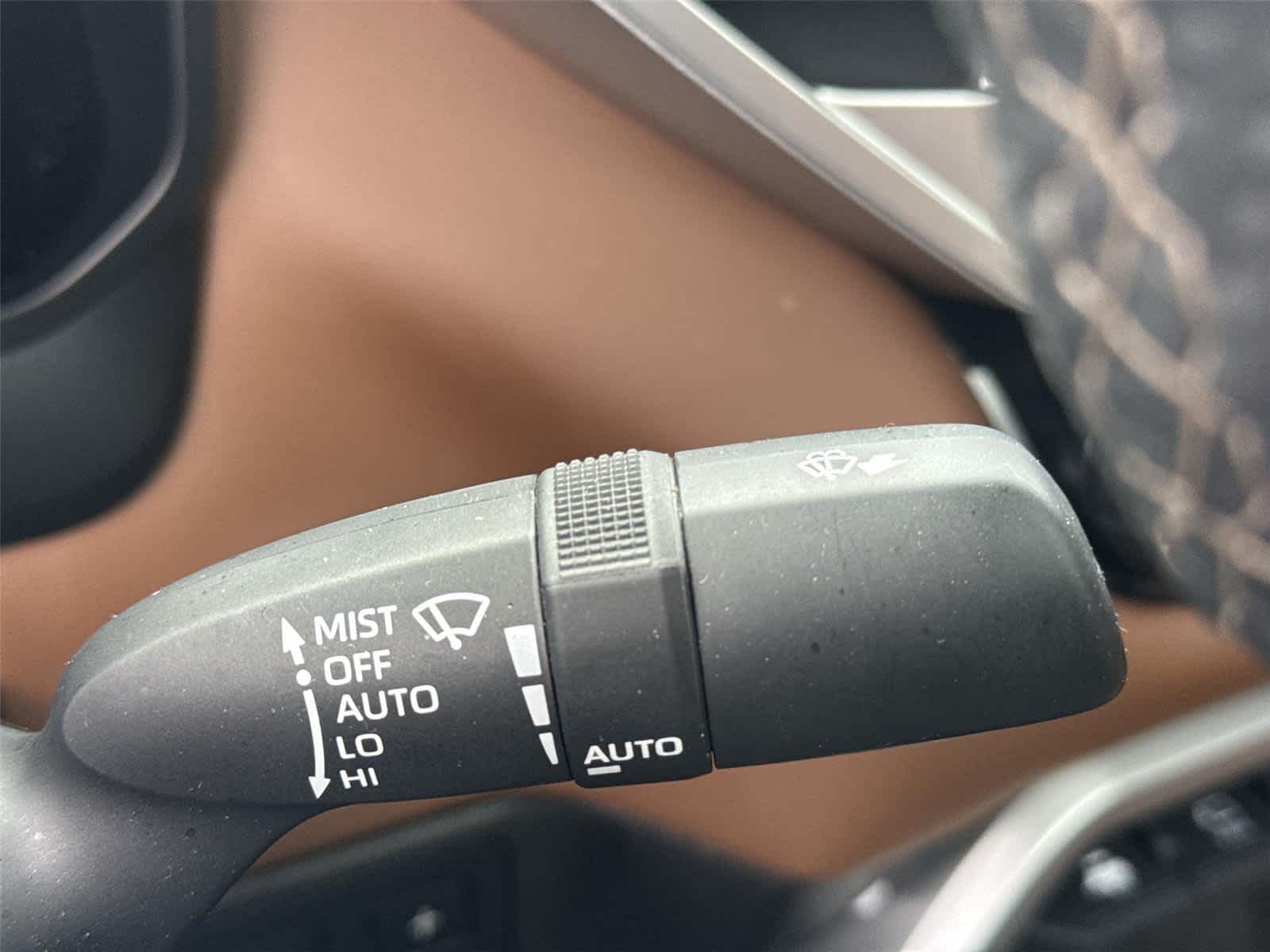 Thumbnail: 2025 Toyota Tundra - 28