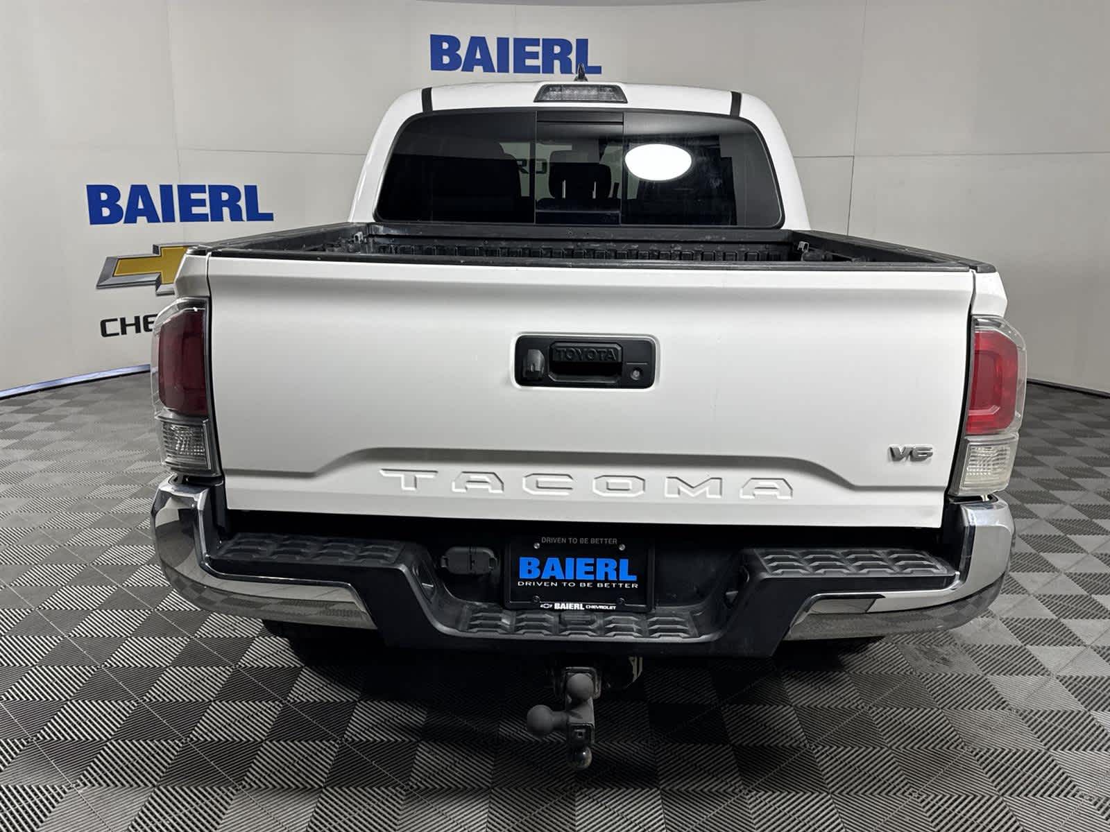 Thumbnail: 2020 Toyota Tacoma - 4