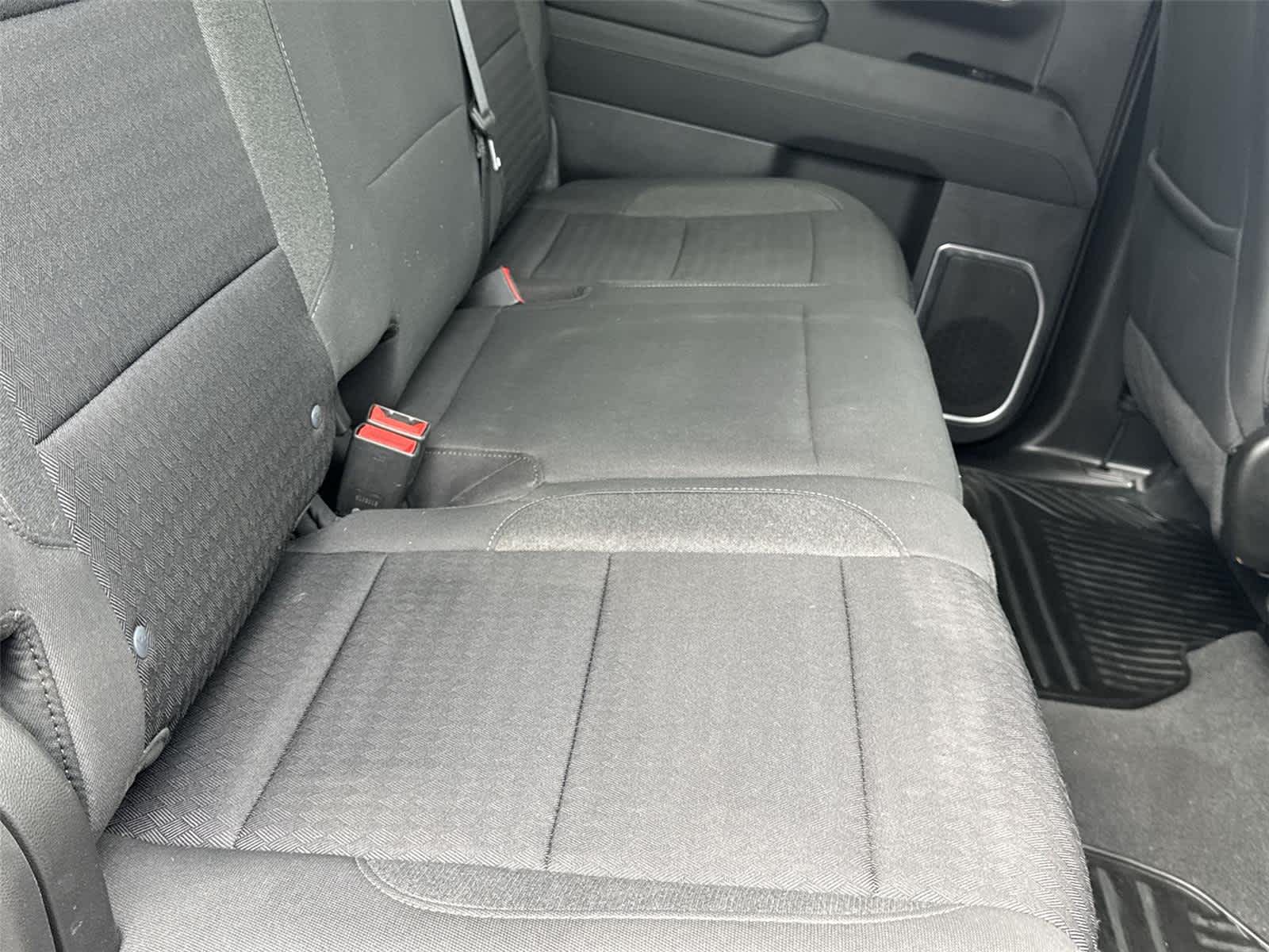 Thumbnail: 2022 Chevrolet Silverado 1500 - 16