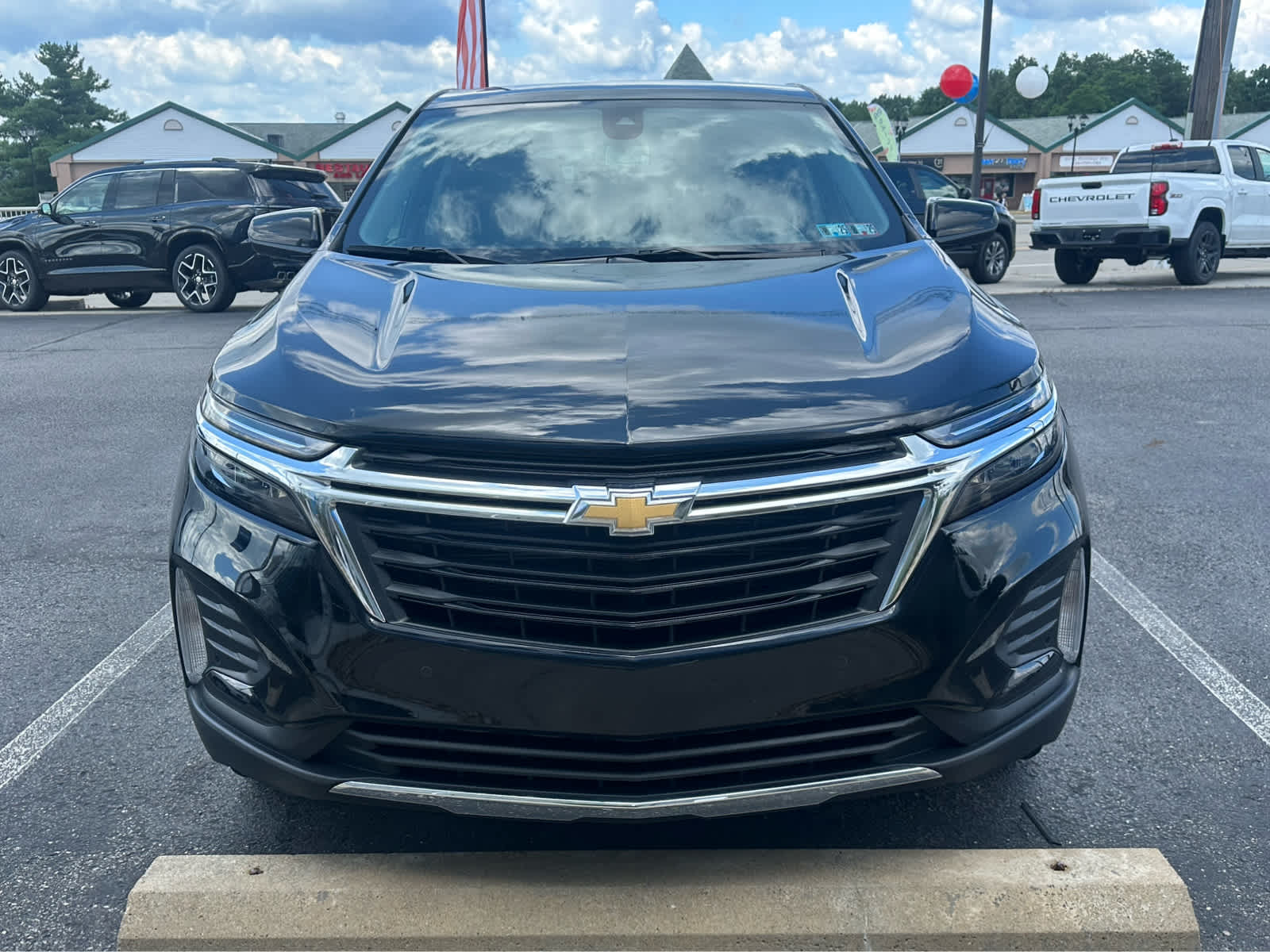 Thumbnail: 2022 Chevrolet Equinox - 2