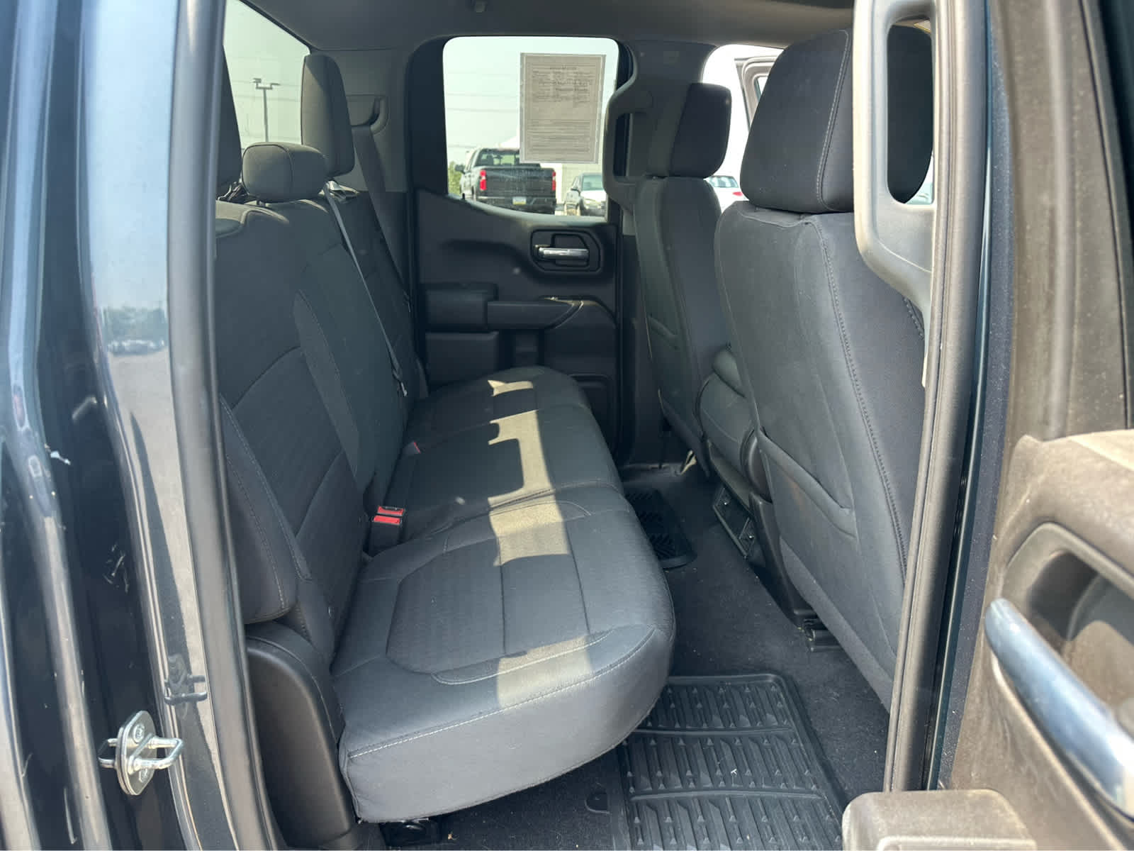 Thumbnail: 2020 Chevrolet Silverado 1500 - 18