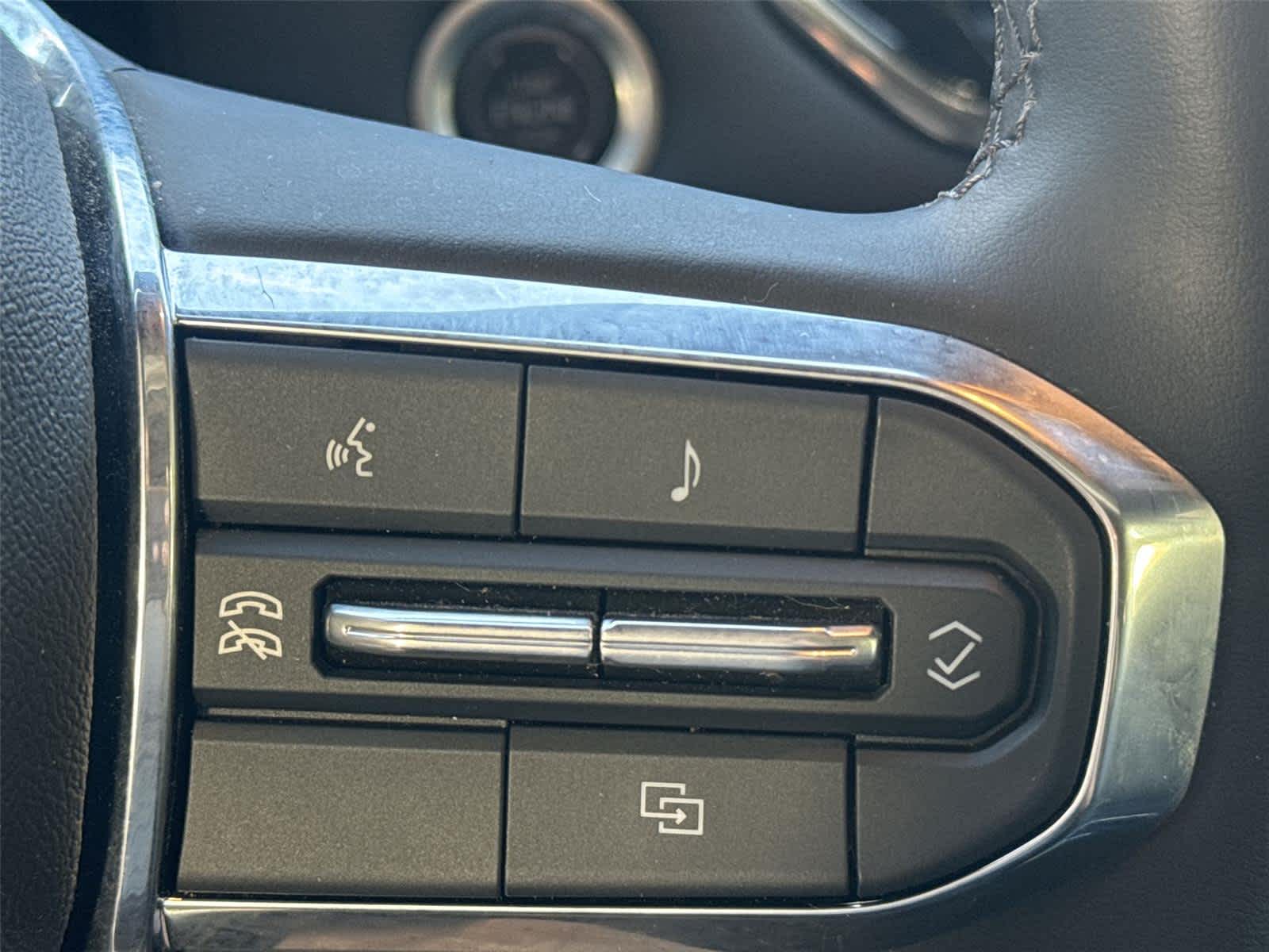 Thumbnail: 2024 GMC Canyon - 26