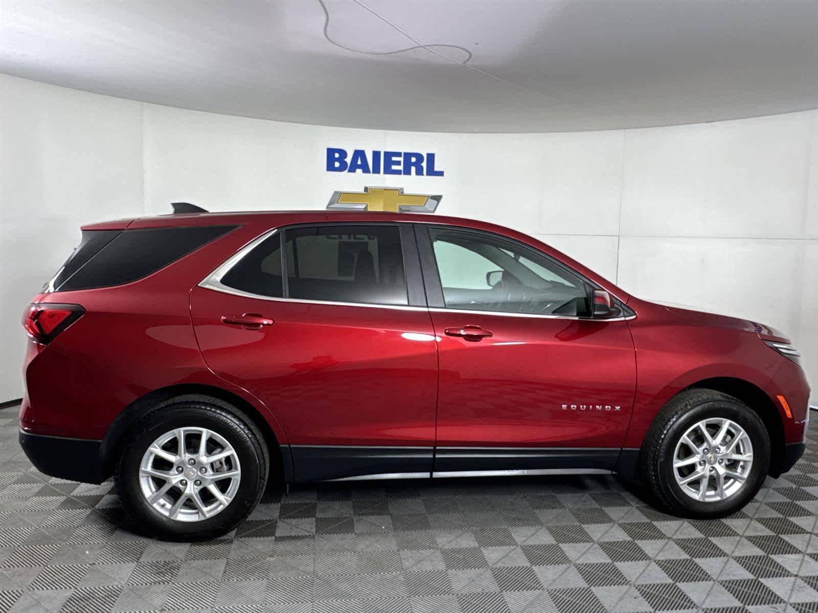 Thumbnail: 2023 Chevrolet Equinox - 6