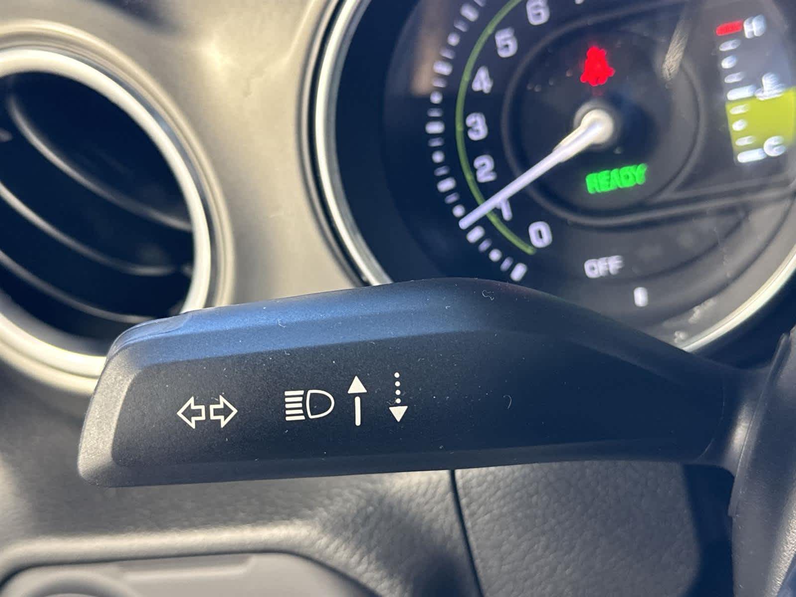 Thumbnail: 2022 Jeep Wrangler - 27