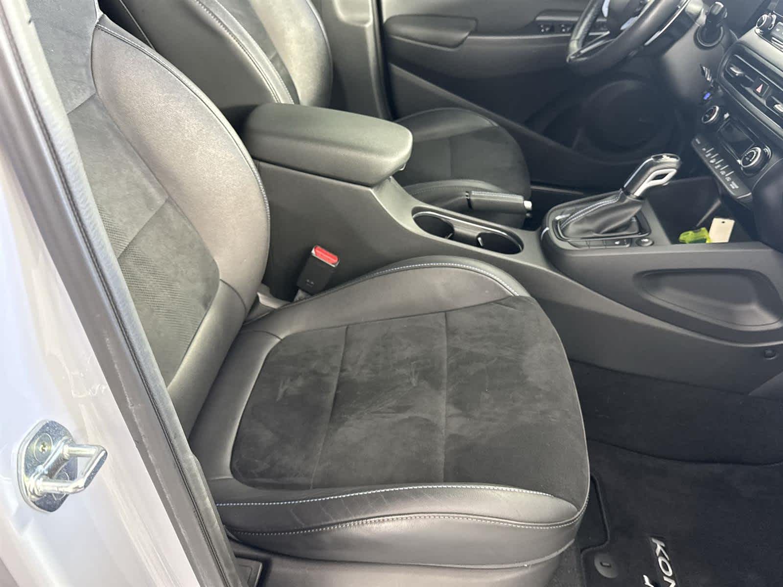 Thumbnail: 2022 Hyundai Kona - 16