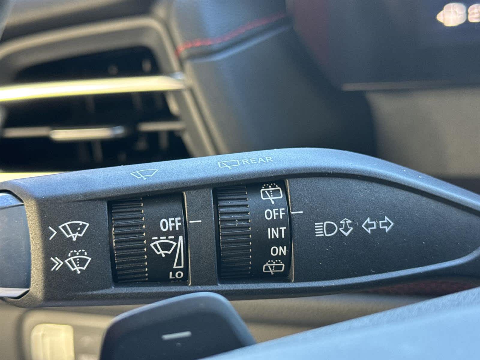 Thumbnail: 2026 Chevrolet Traverse - 27