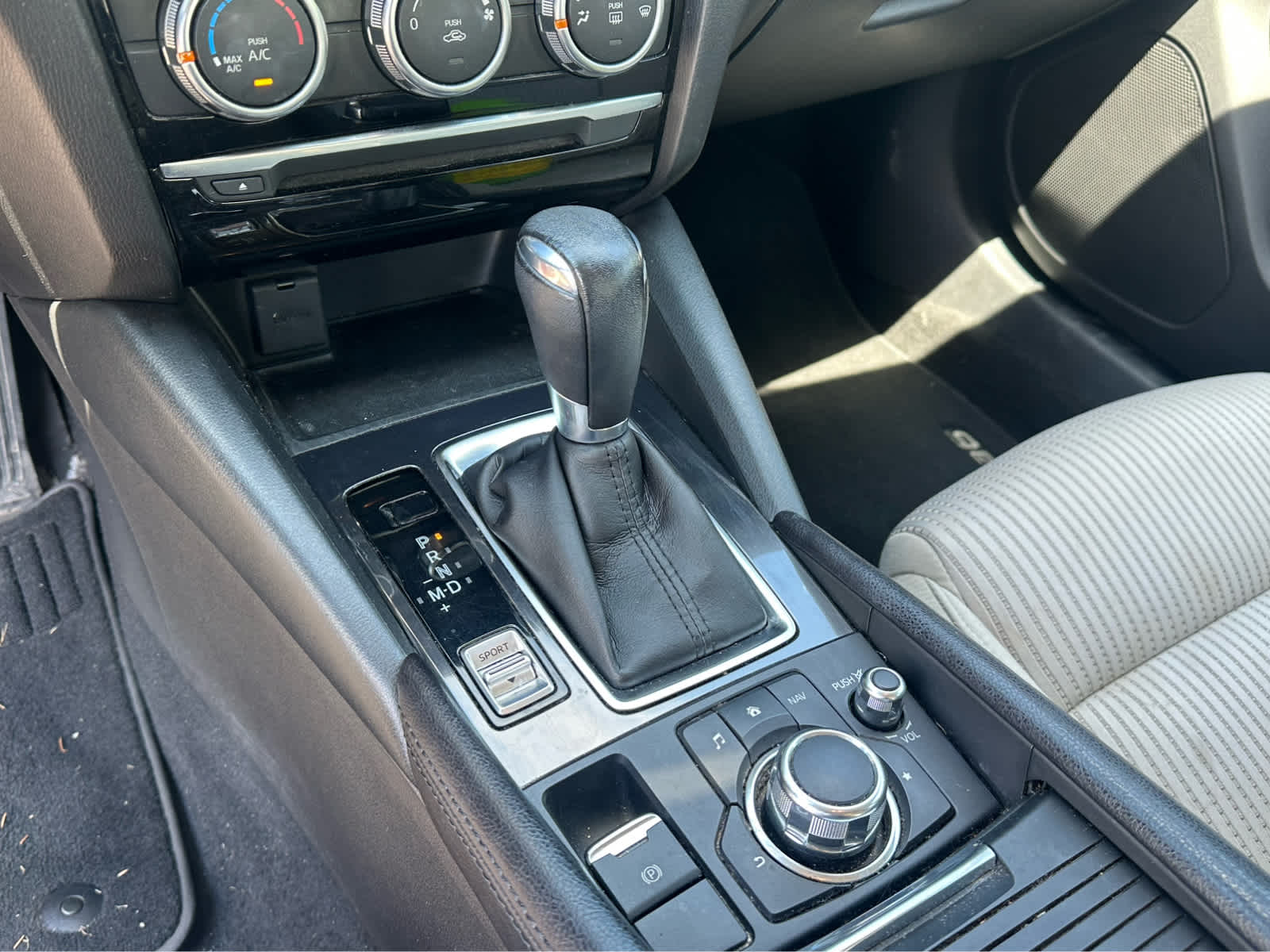 Thumbnail: 2016 Mazda Mazda6 - 14
