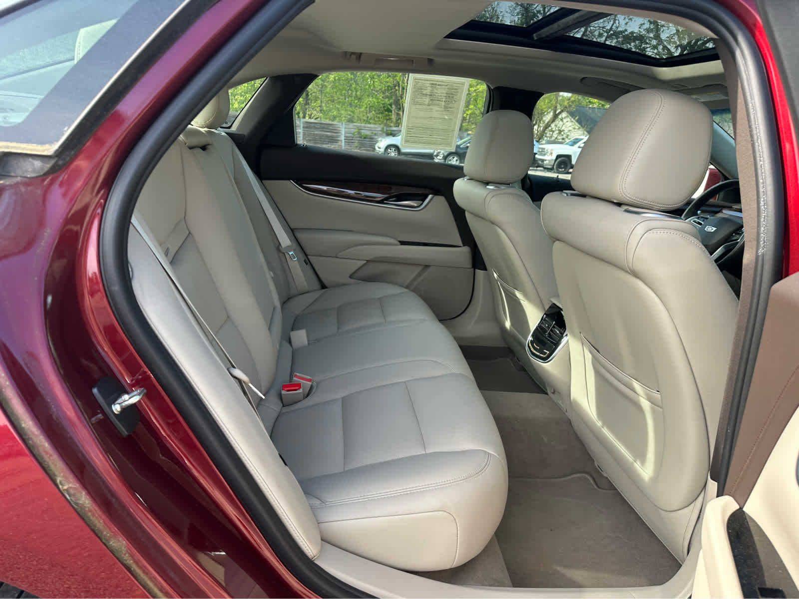 Thumbnail: 2016 Cadillac XTS - 23