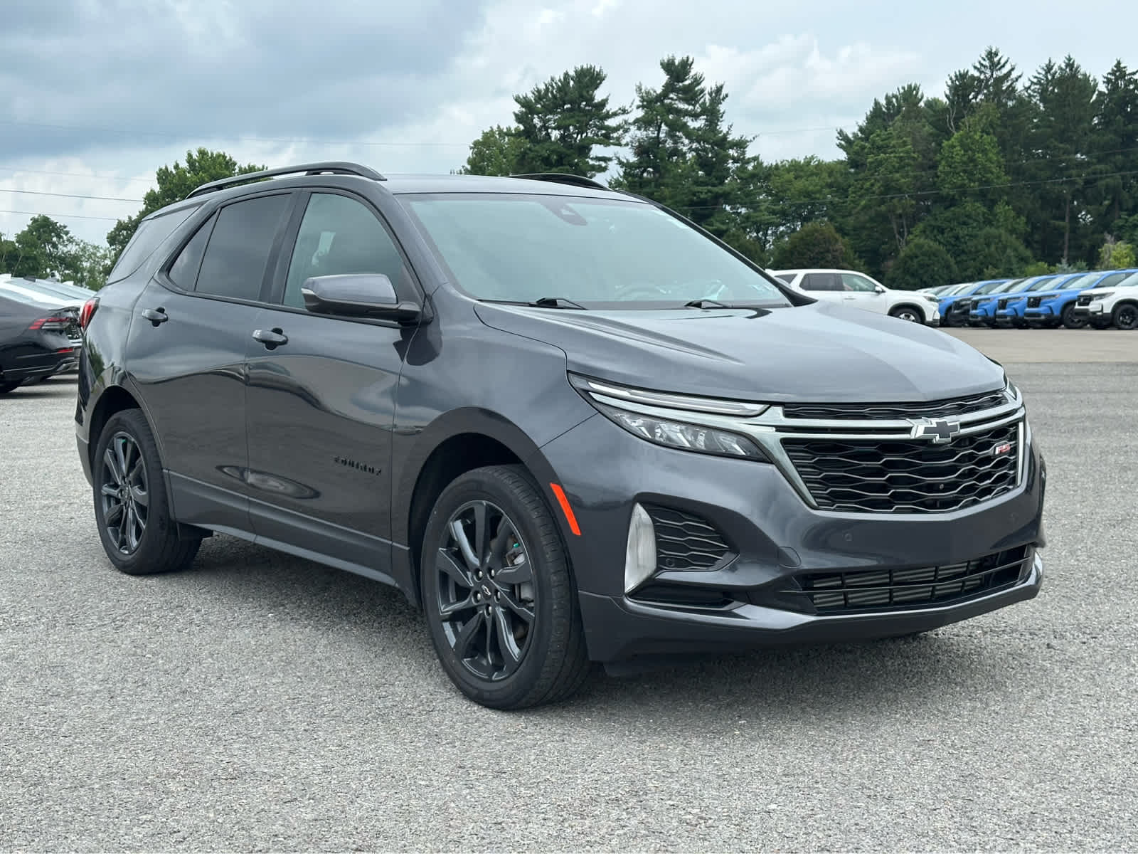 Thumbnail: 2022 Chevrolet Equinox - 3