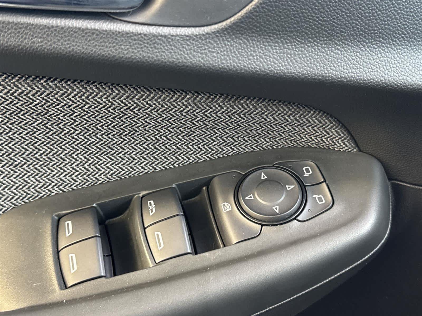 Thumbnail: 2021 Chevrolet TrailBlazer - 22