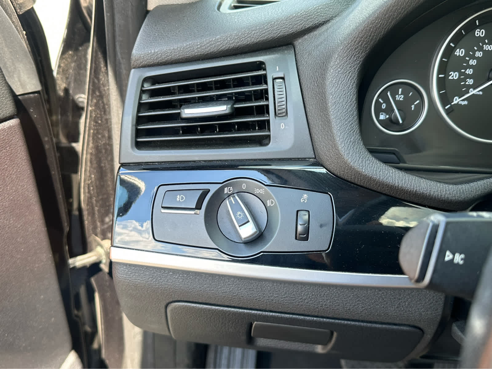 Thumbnail: 2016 BMW X3 - 19