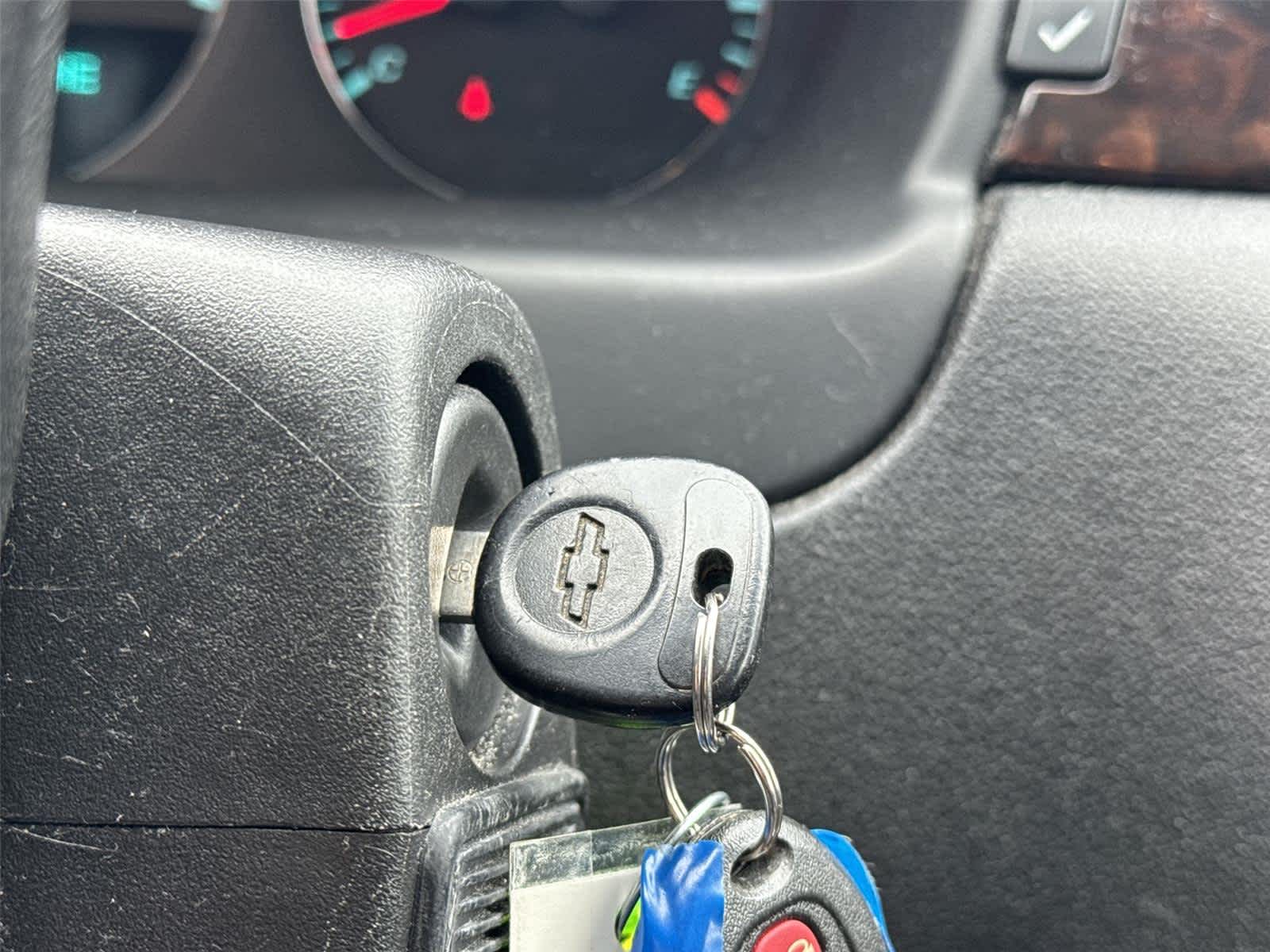 Thumbnail: 2012 Chevrolet Impala - 27