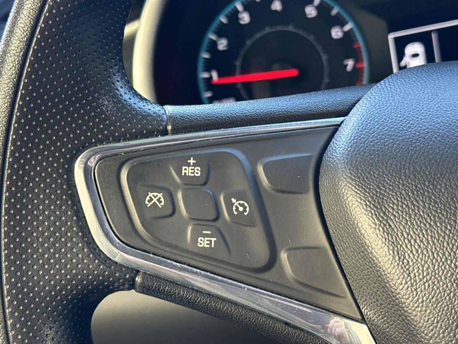 Thumbnail: 2020 Chevrolet Malibu - 24