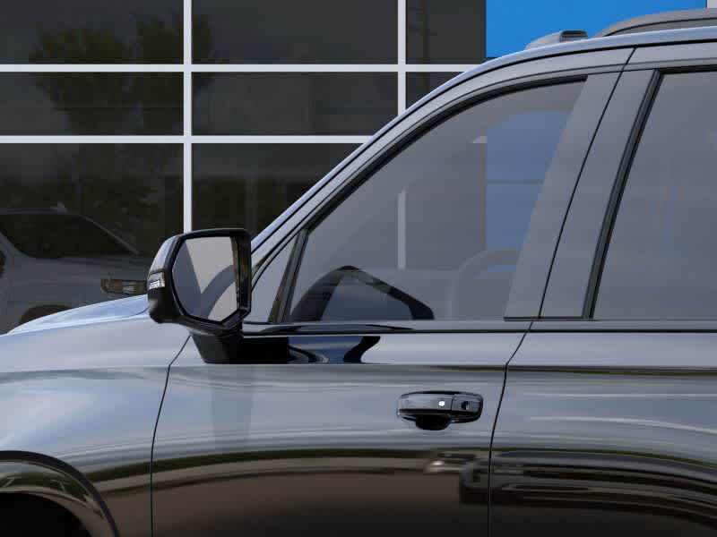 Thumbnail: 2025 Chevrolet Tahoe - 12
