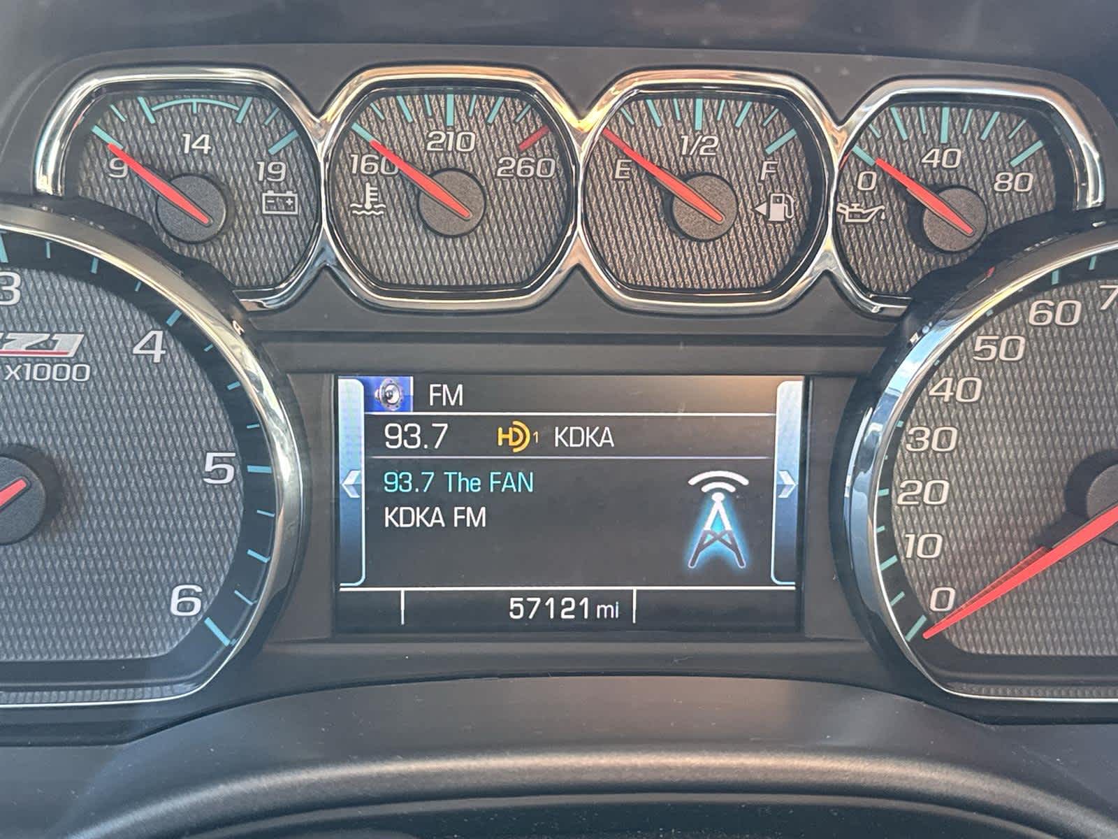 Thumbnail: 2017 Chevrolet Silverado 1500 - 28