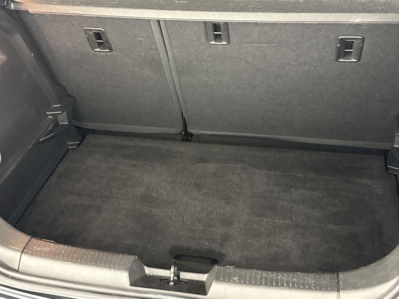 Thumbnail: 2014 Chevrolet Sonic - 15