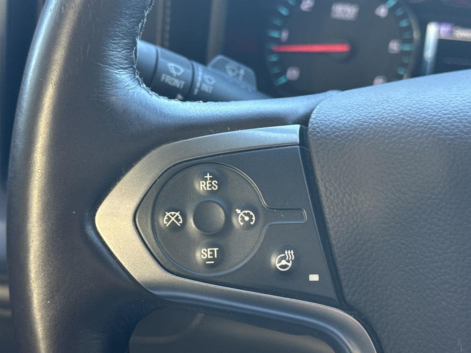 Thumbnail: 2015 Chevrolet Silverado 1500 - 25