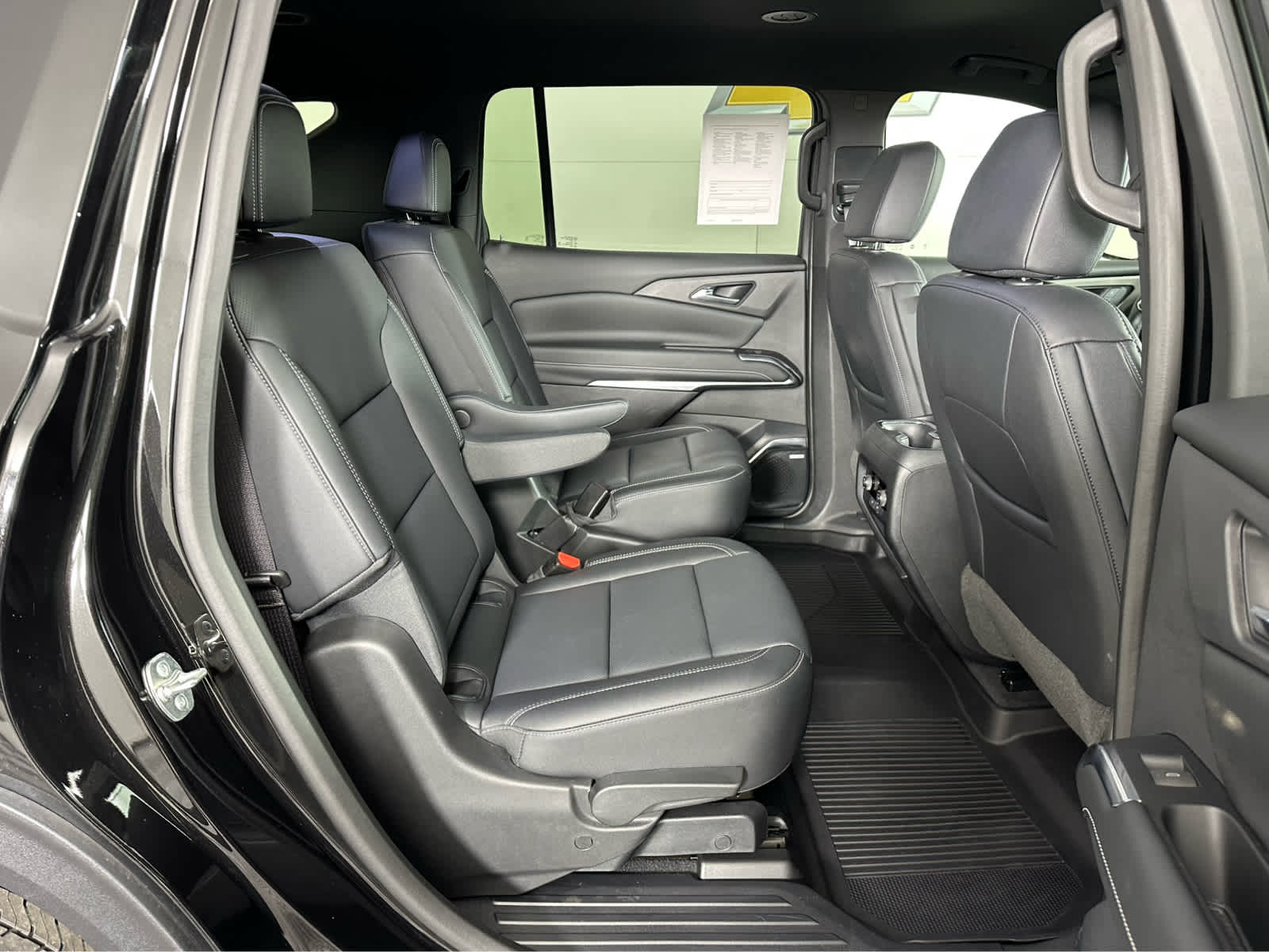 Thumbnail: 2024 Chevrolet Traverse - 21